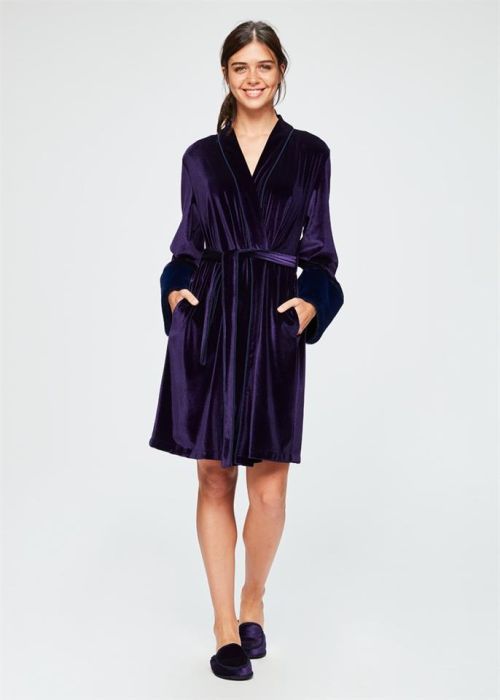 PURPLE DRESSING GOWN