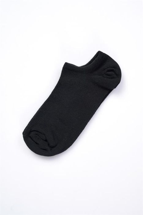 black yoga-pilates socks