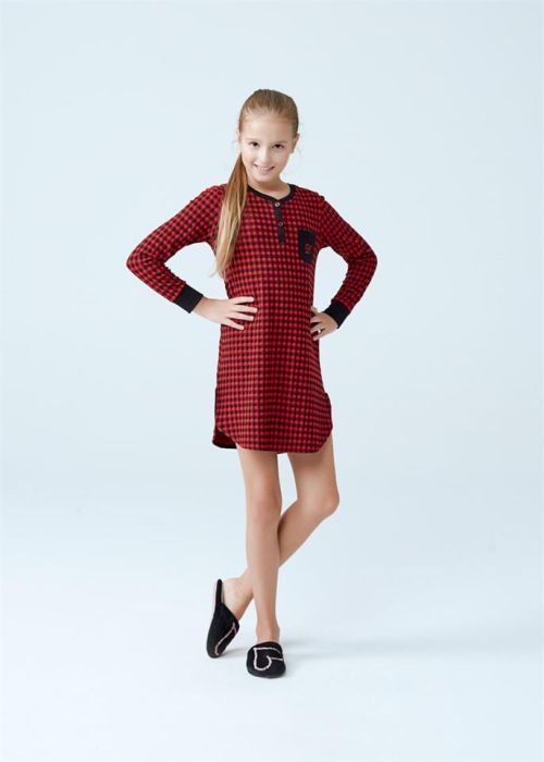 red-breasted girl who houndstooth jacquard night